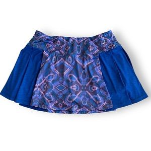 ELEVEN BY VENUS WILLIAMS TENNIS, PICKLEBALL, GOLF SKORT. WOMEN’S SIZE LARGE